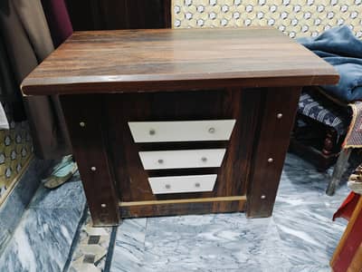 office table , just like new