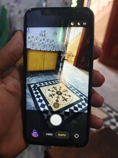 iphone 11 pro max back damage 256 gb