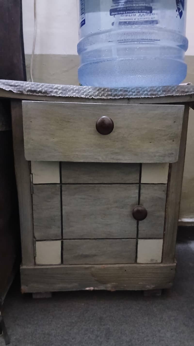 Single bed 1