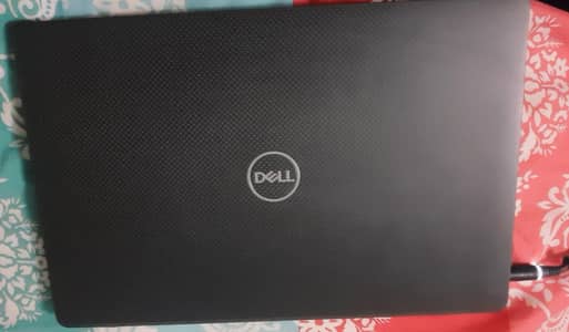 Urgently Selling my Dell  Latitude 7400 in mint condition