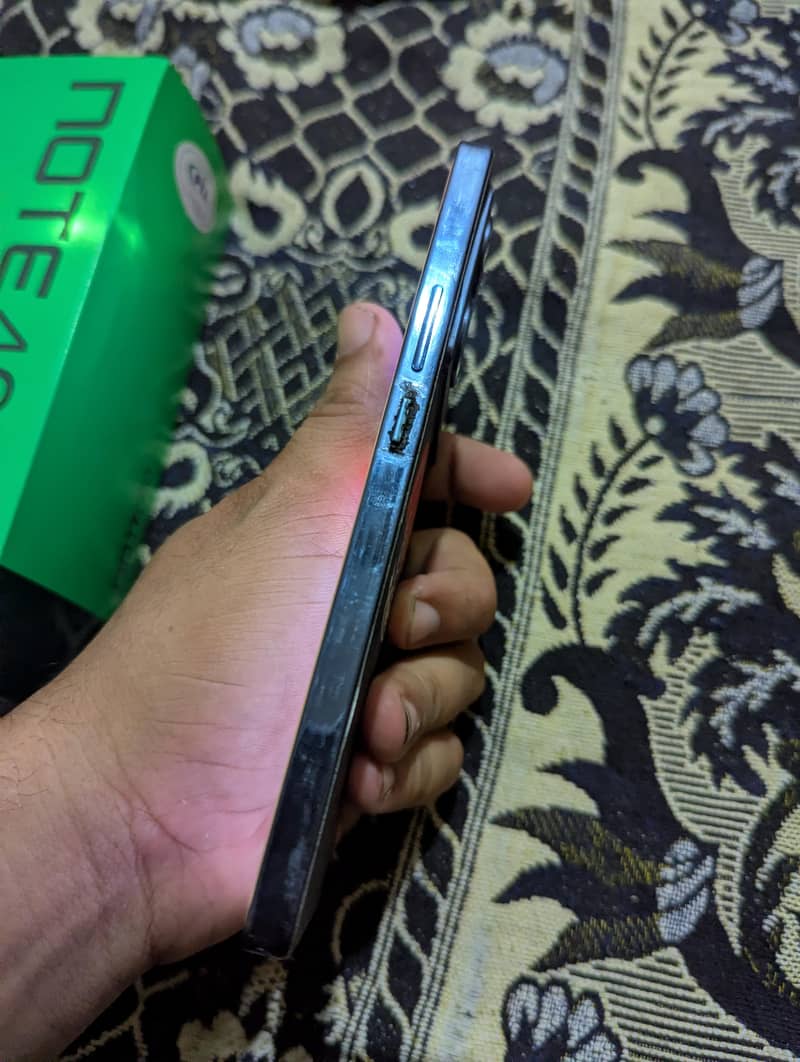 Infinix note 40 5
