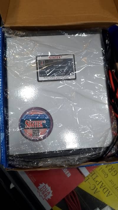 Simtek 12V 20A Fully Automatic Battery Charger – New