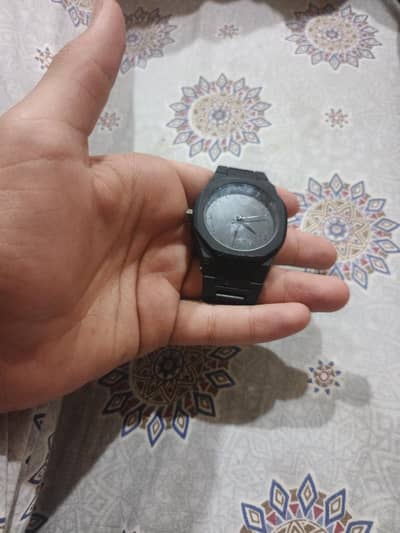 Aura Watch