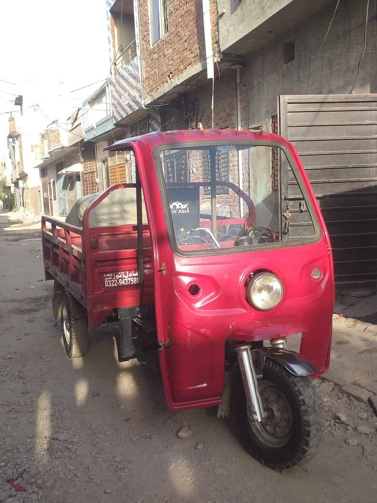 Loader Rickshaw 13