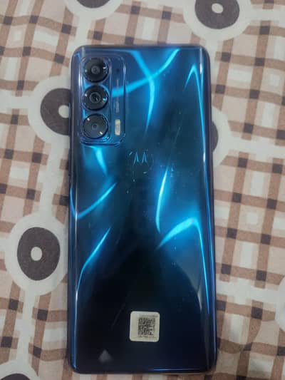 Motorola edge 2021