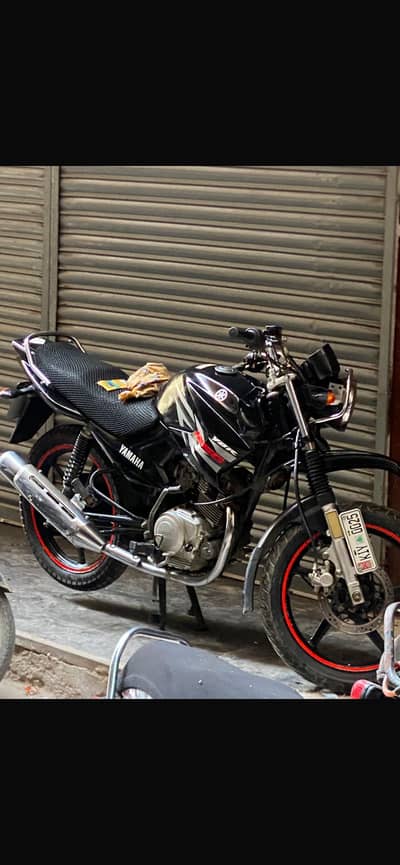 YBR G 125