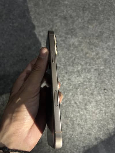 I phone 16 pro max JV condition 10/10
