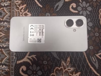 Tecno KM4 ha. 10/10 condition ha.