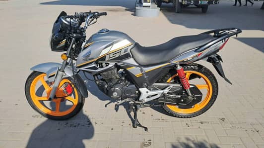 Honda CB150f Model 2022 document clear