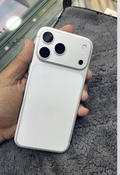 17pro max 256Gb Silver JV 100% battery only 5 cycle