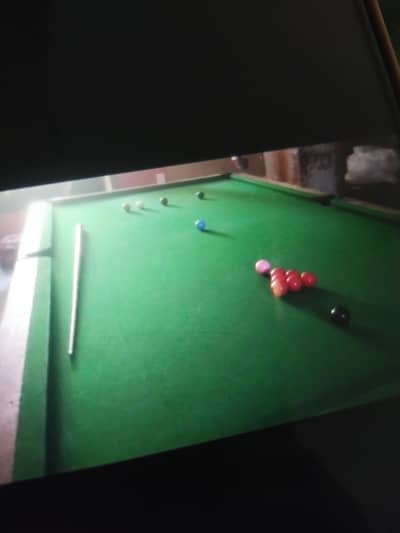 2 snooker tables