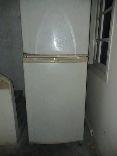 Dawlance Refrigerator Family size