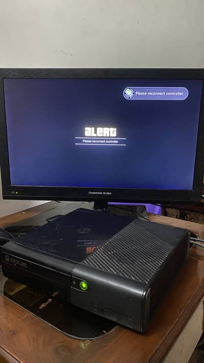 Xbox 360 Elite, 250GB, 20+ Games