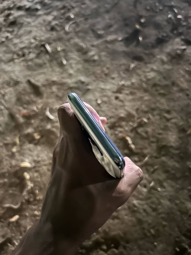Infinix 4