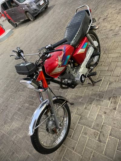 Unique 125