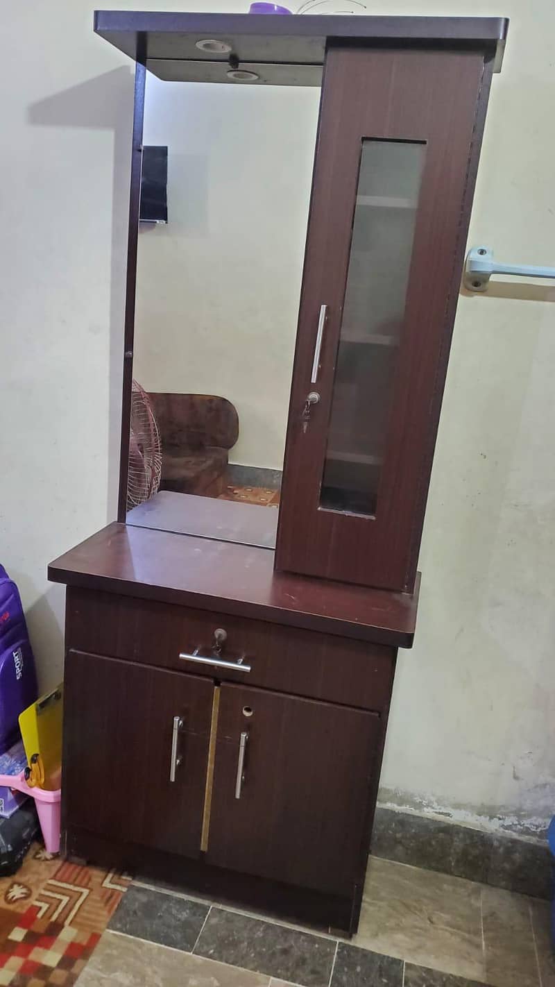 dressing Table 3