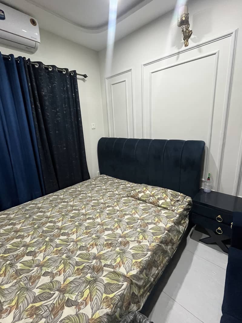Double bed with 2