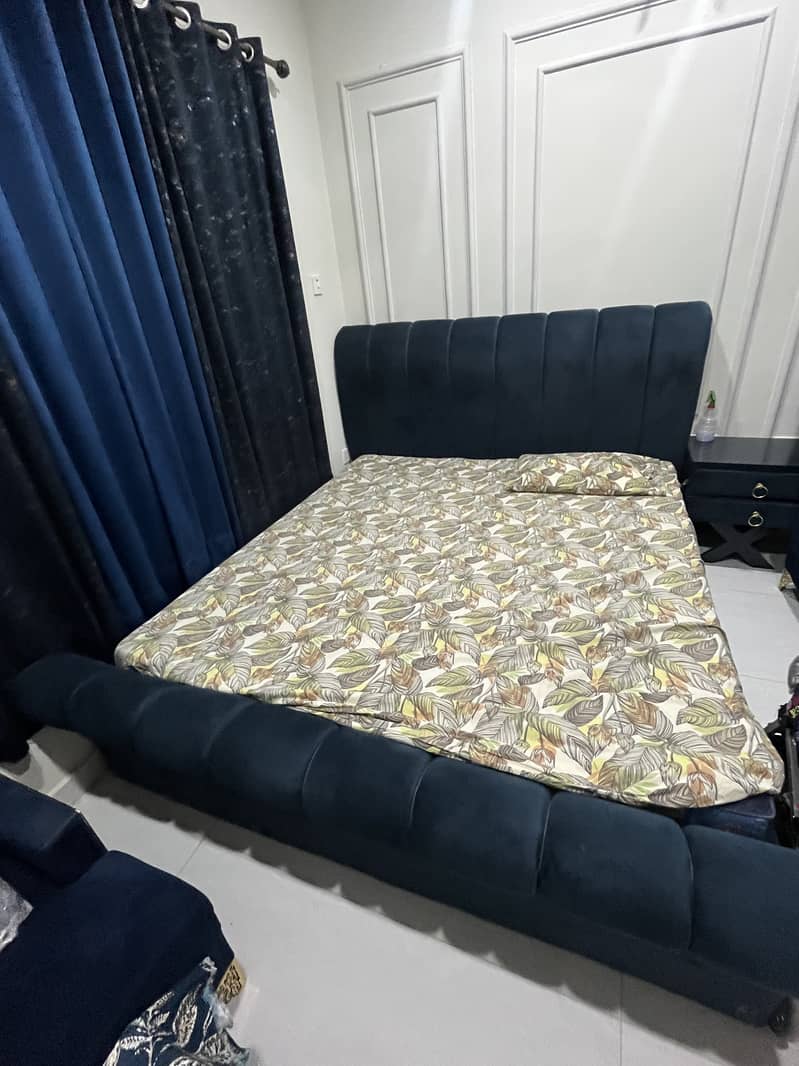 Double bed with 3