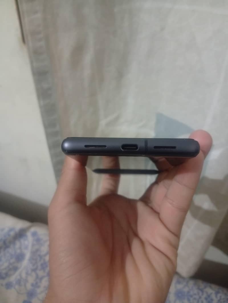 Google Pixel 7 3