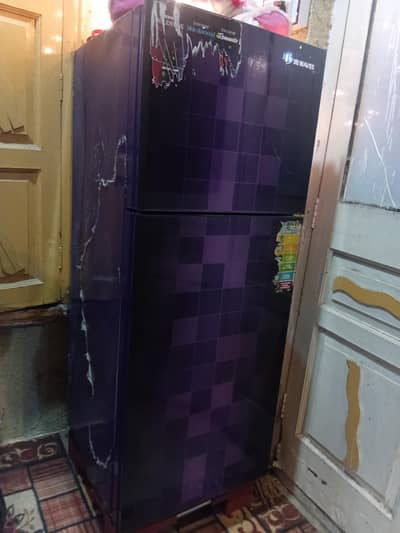 ghilss door