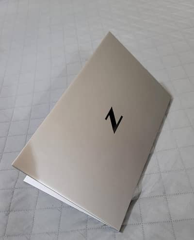 Hp Zbook latest device for urgent sale