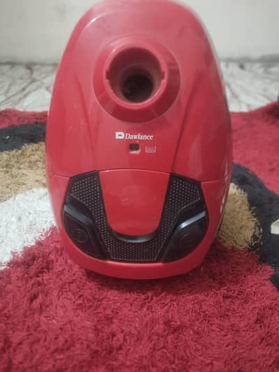 Dawlanc vacuum cleaner 700w for sale