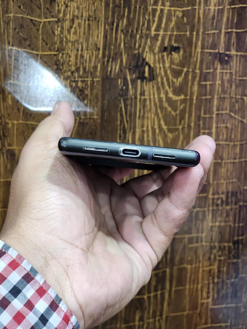 Google Pixel 6 5