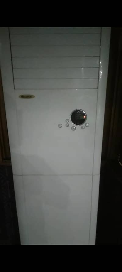 Gree Cabinet 2 ton for sale (02 nos)