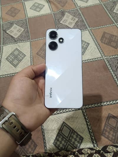 Infinix hot 30 play