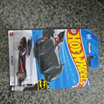 hotwheels car batmobile
