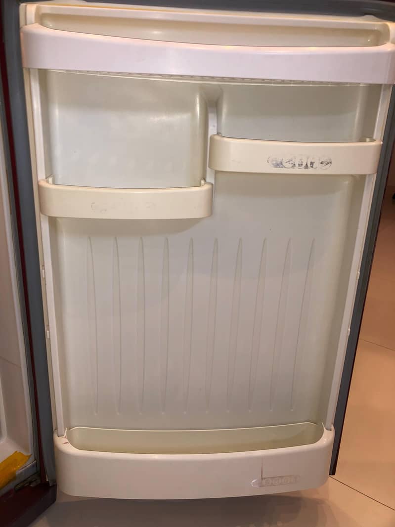 Orient fridge 1