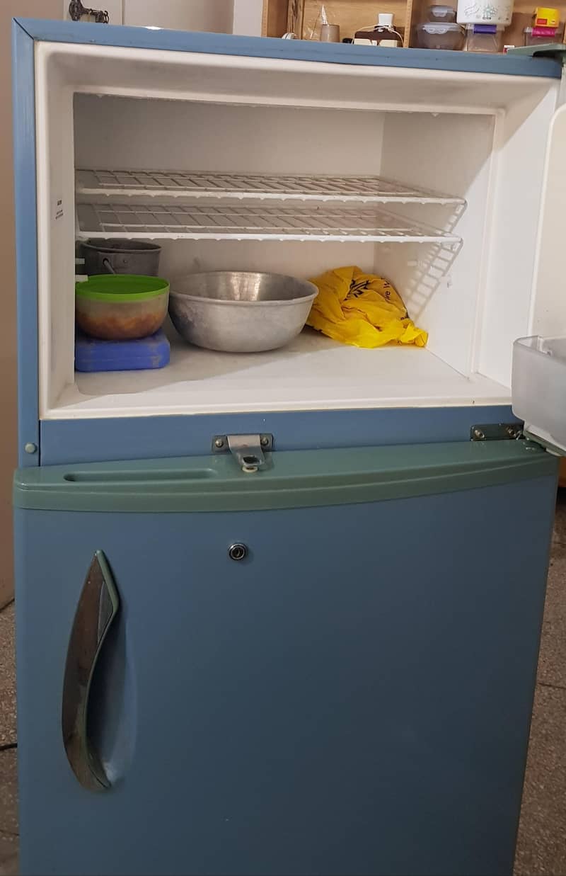 SUPER GENERAL REFRIGERATOR 5