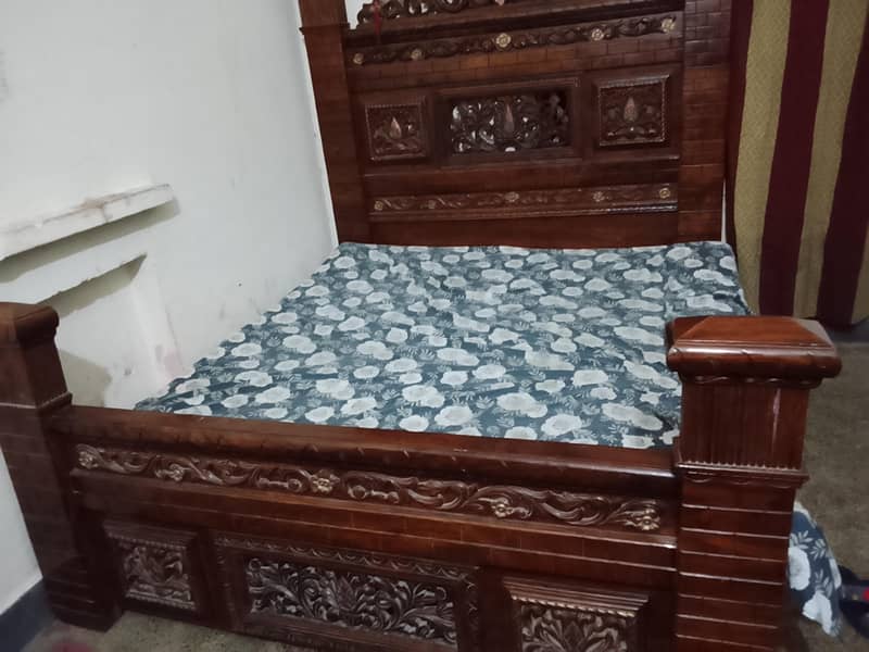 king size bed 4
