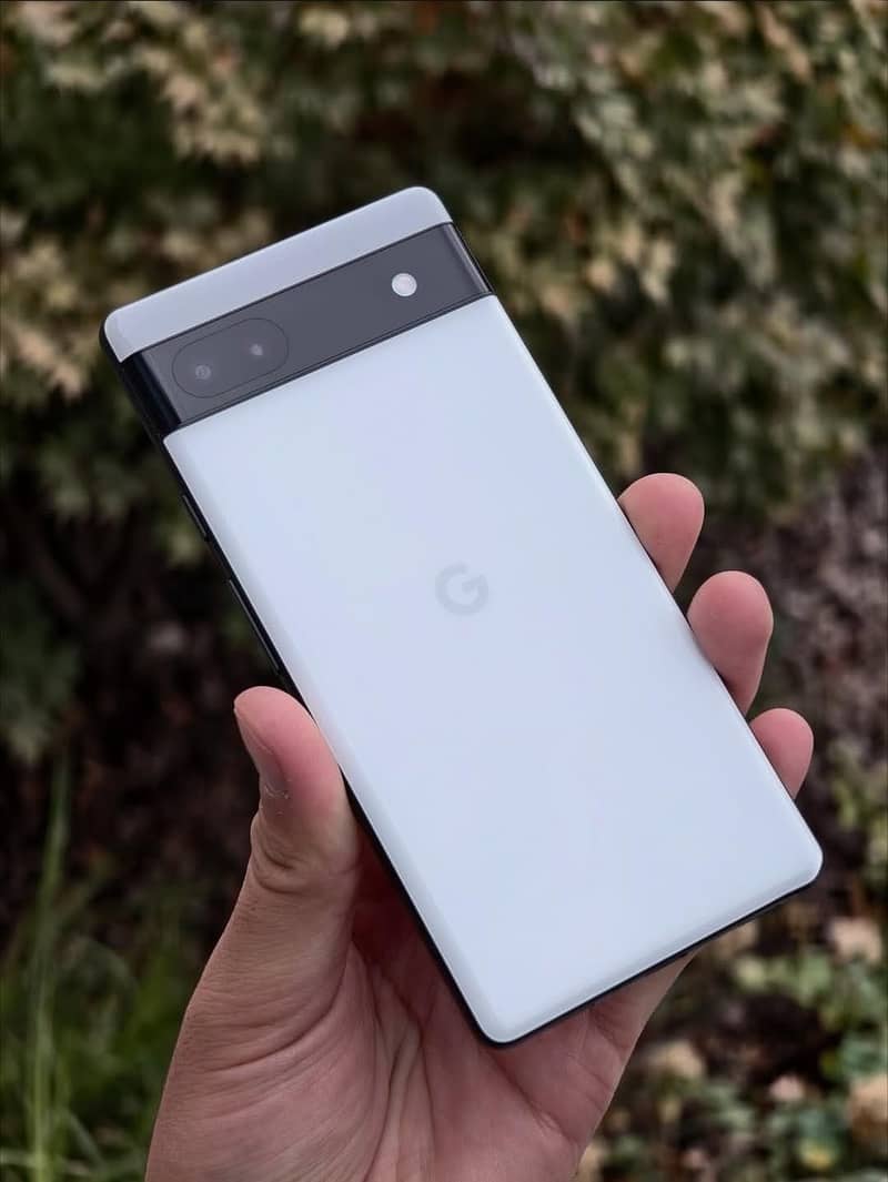 Google Pixel 6A 4