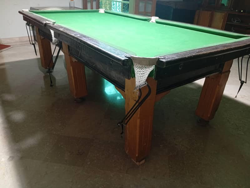 pool size snooker table 0