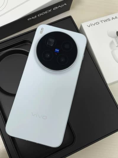 Vivo X200 Pro 16/512 Dua siml PTA approved in warranty