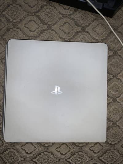 Play station 4 slim 500GB
