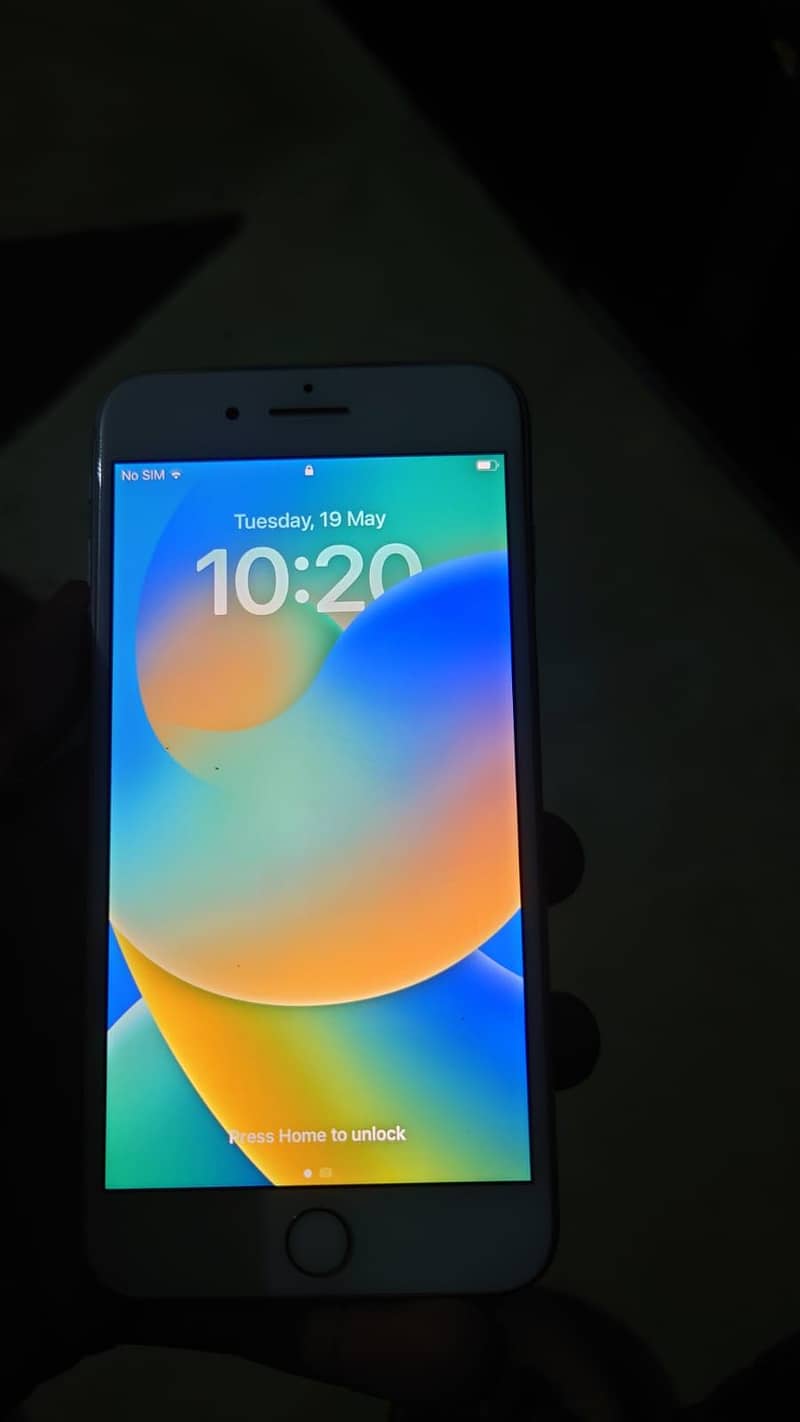 iPhone 8plus 4