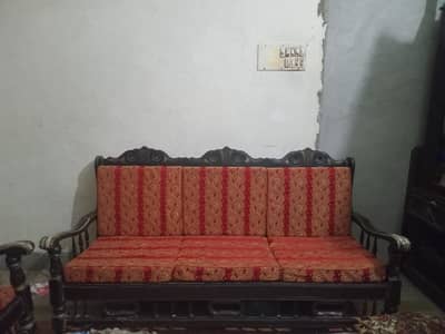 Sofa.