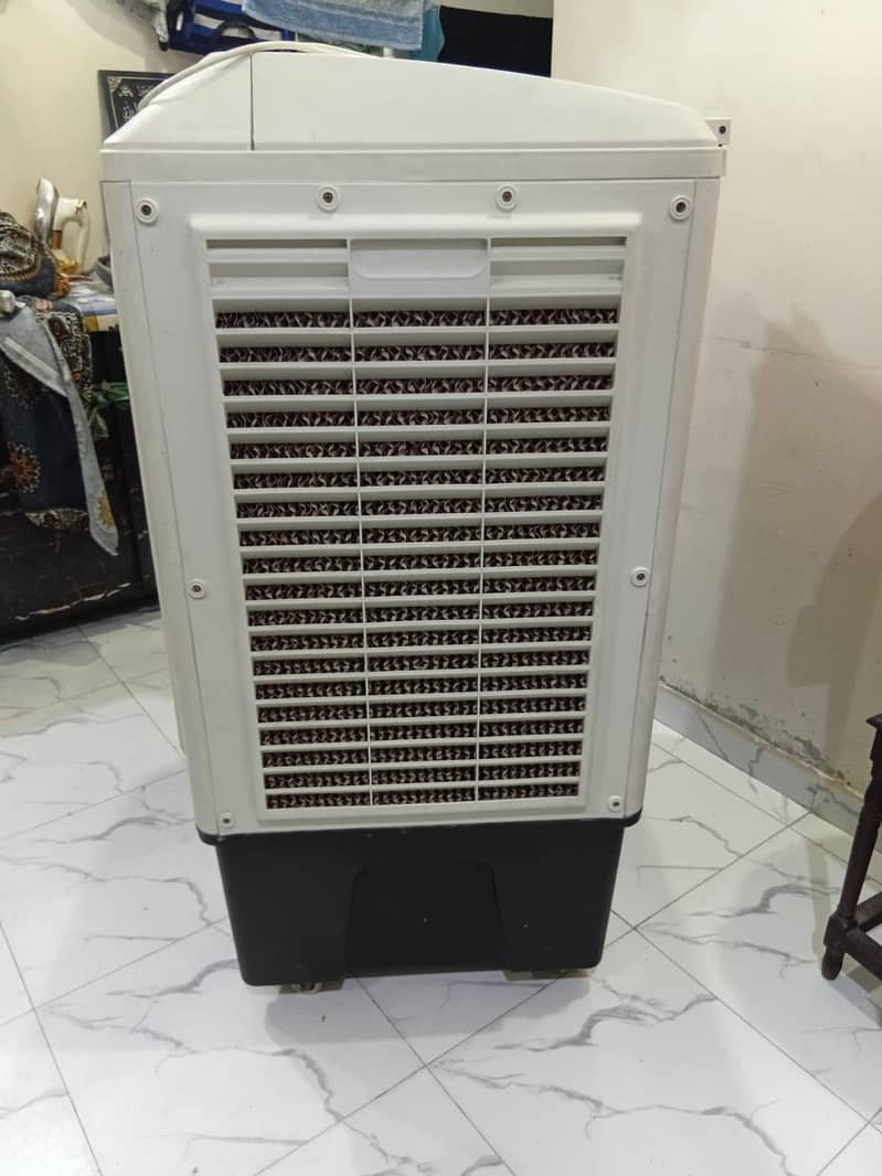 model ECM5500 plus 2