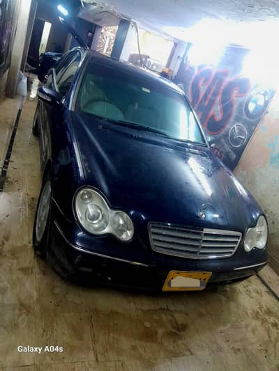 Mercedes-Benz C240 Classic