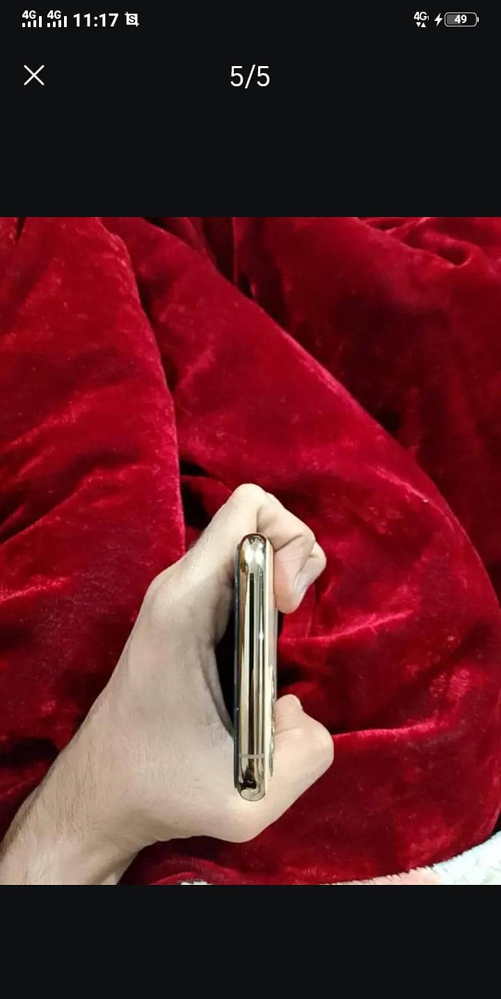 iphone 11 pro 4