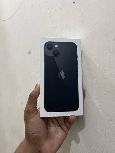 iPhone 13, Apple warranty, Complete Box