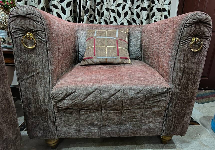 5 seater sofa 4