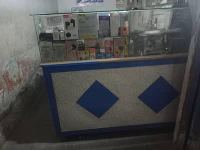 Three mobile shop Counters Same Size 4/4.5