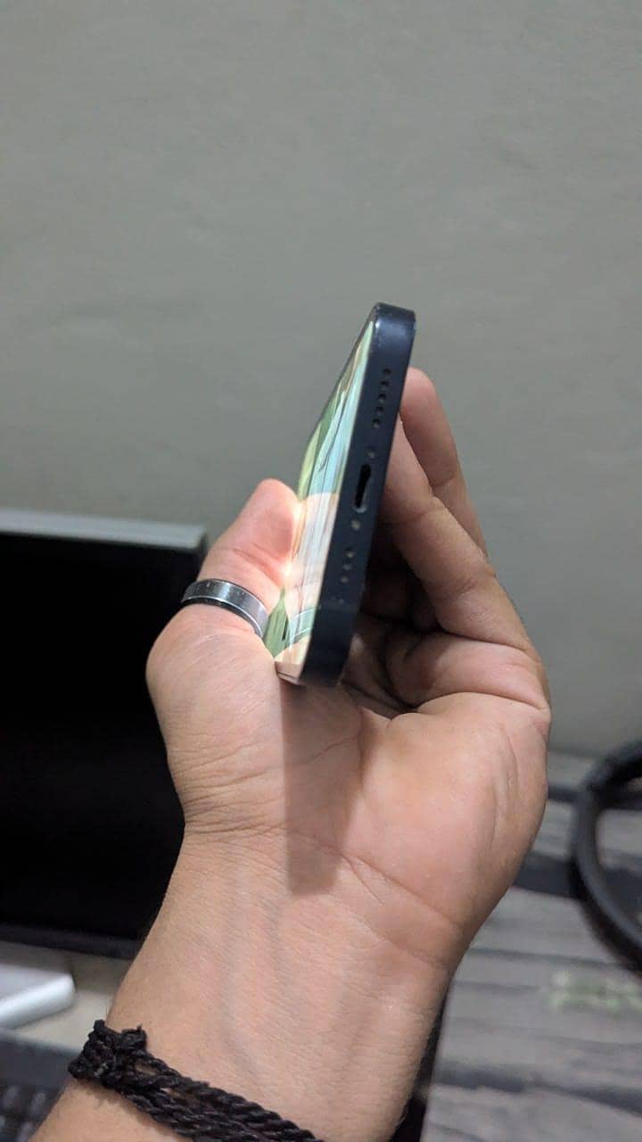 Iphone 12 5