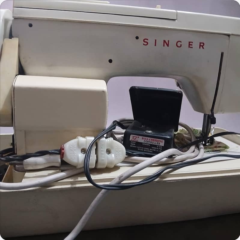 singer discmatic sewing machine 1