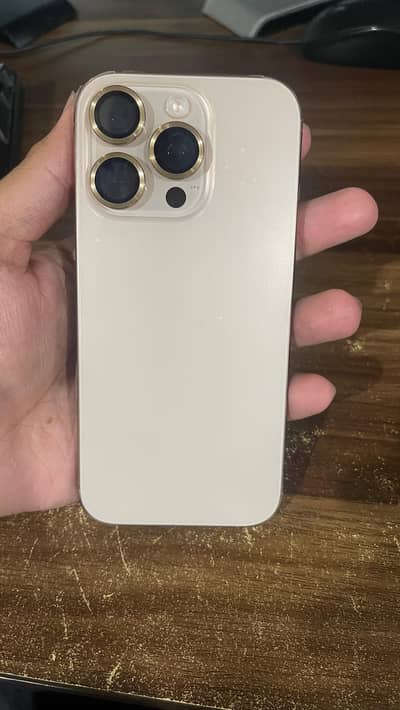 Apple iphone 16 pro