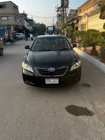TOYOTA CAMRY