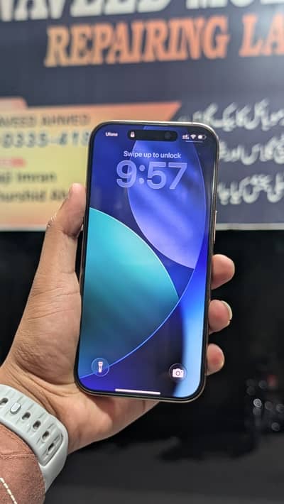 I phone 16 pro PTA Approved contact number 03334818283 whtsapp